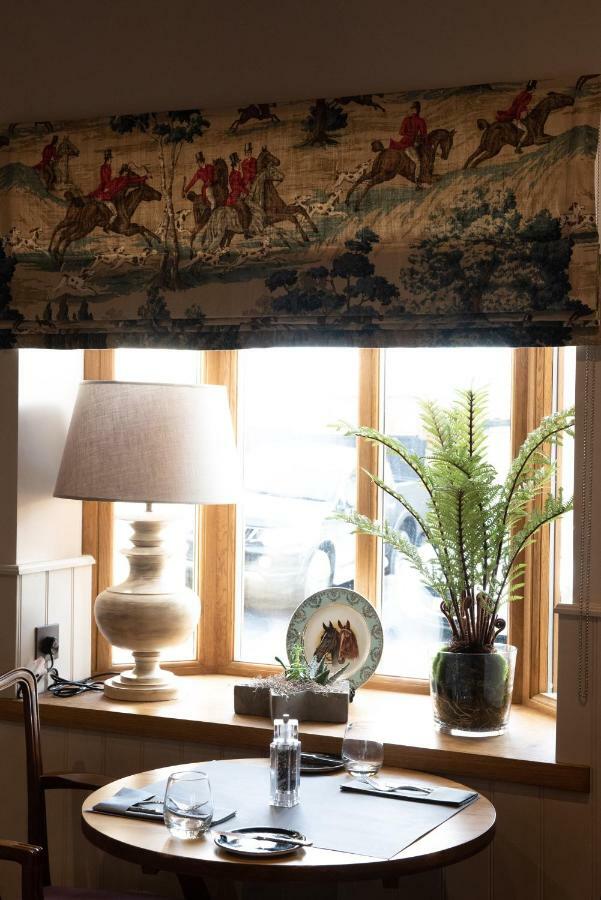 The Farrier Hotel สการ์โบโรห์ ภายนอก รูปภาพ